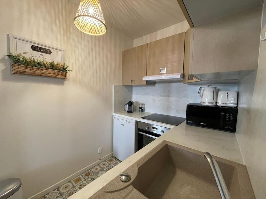 Disneyland - Wifi - Parking - Centre Ville Bailly-Romainvilliers Εξωτερικό φωτογραφία