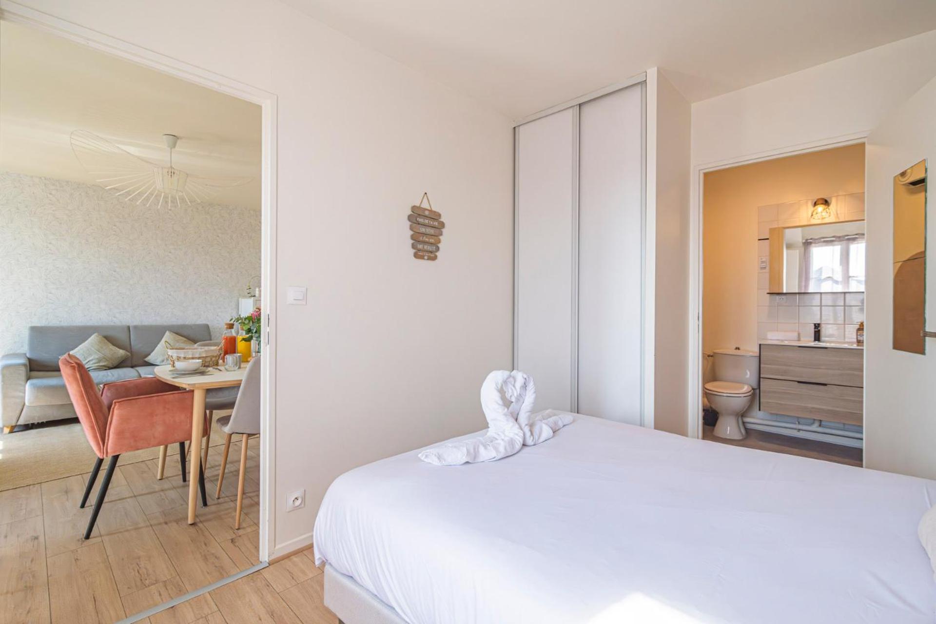 Disneyland - Wifi - Parking - Centre Ville Bailly-Romainvilliers Εξωτερικό φωτογραφία
